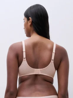 Chantelle C Magnifique Moulded BH - Soft pink