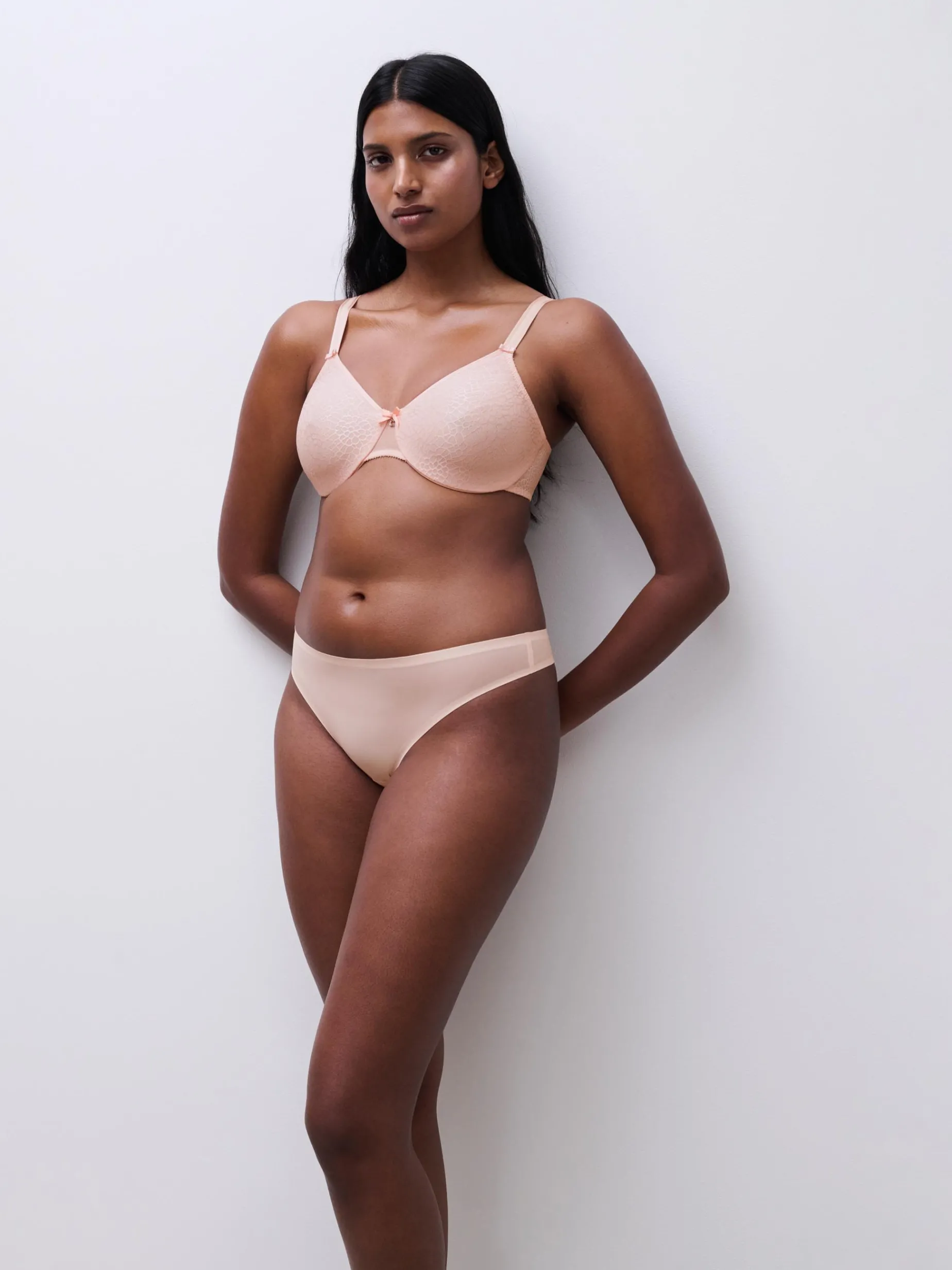 Chantelle C Magnifique Moulded BH - Soft pink